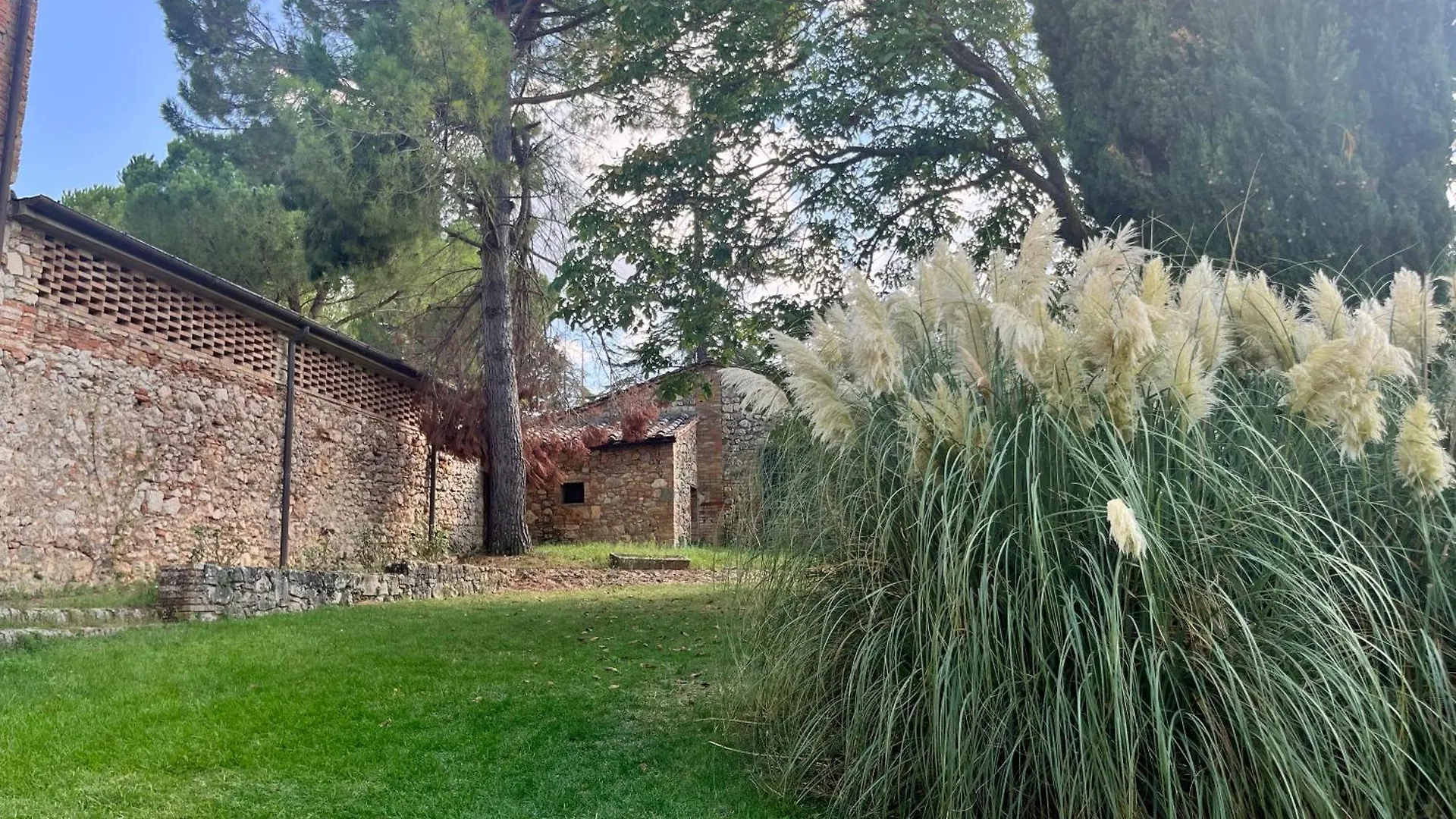 Villa Castel Pietraio Monteriggioni 0*,