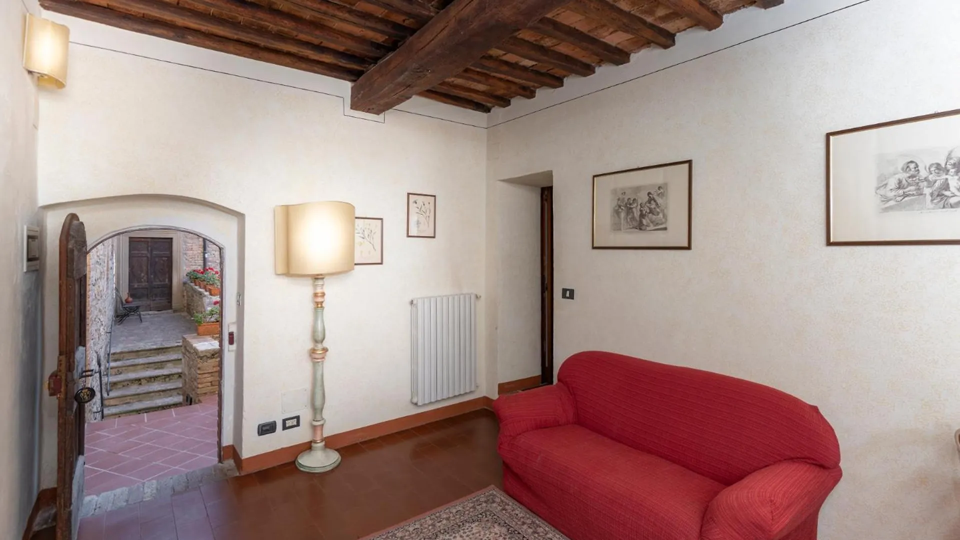 Castel Pietraio Villa Monteriggioni 0*,  Italy
